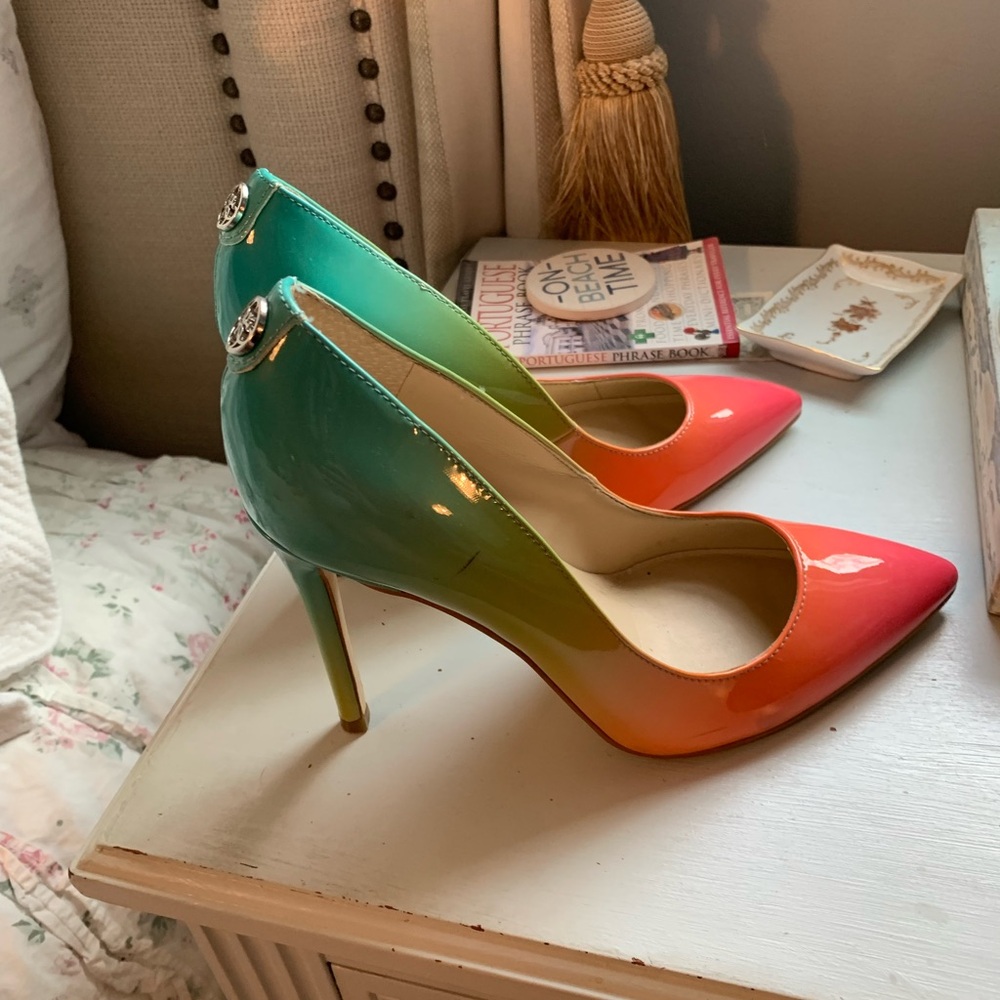 GUESS Women's Pink and Green Ombre Heels